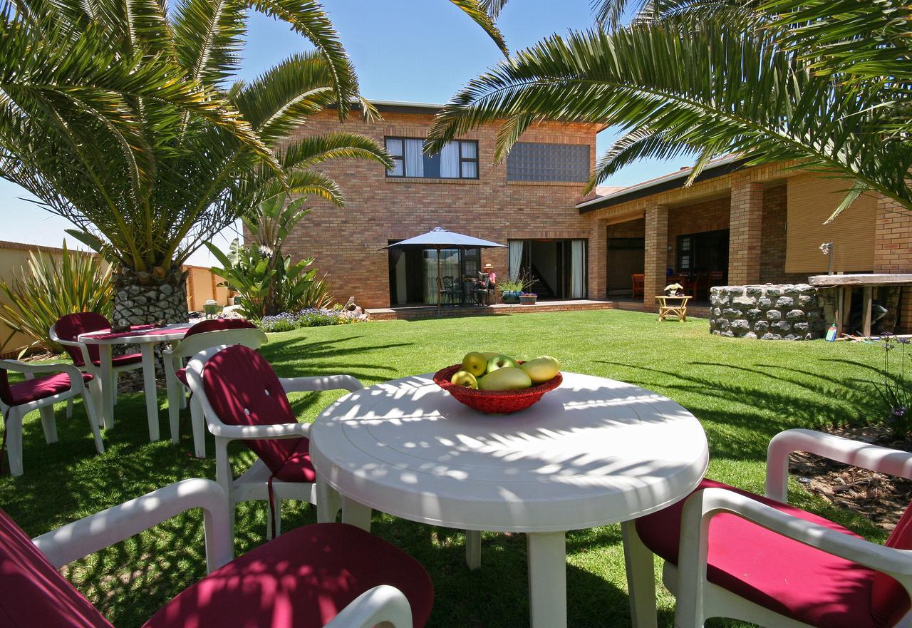 Chala-Kigi Apartments Swakopmund Extérieur photo